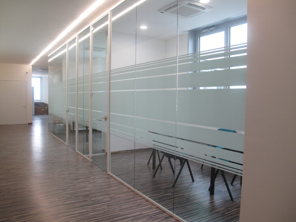 Pareti divisorie in vetro per uffici Seneca Padova
