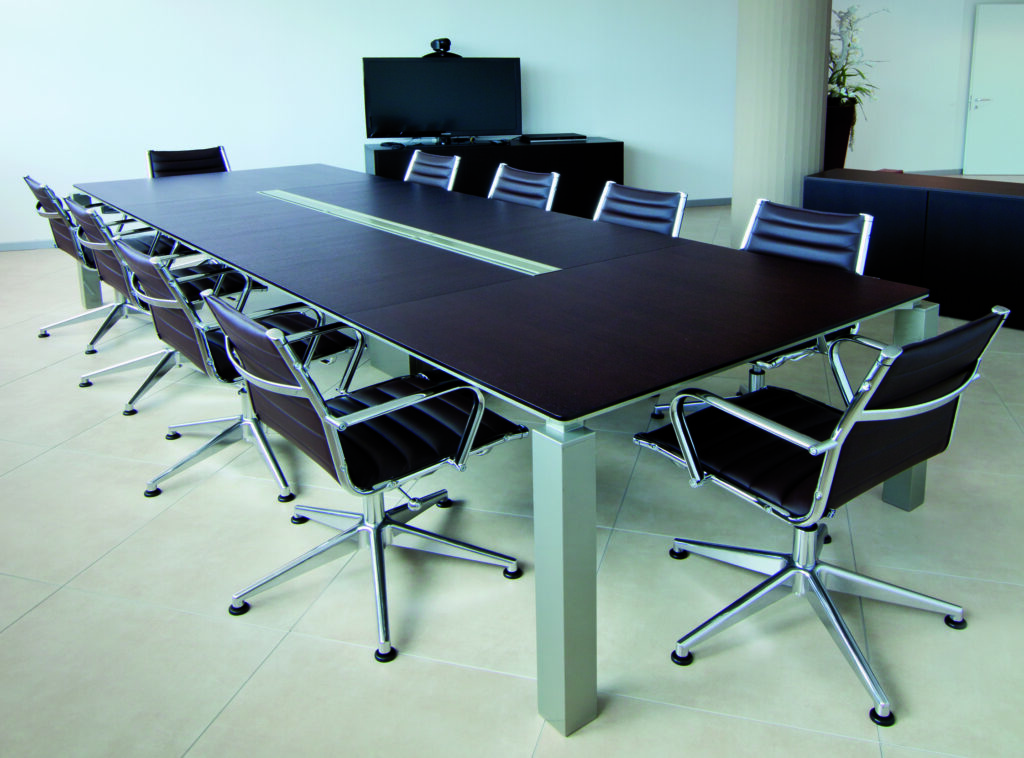 Sala meeting direzionale con design professionale – CQOP